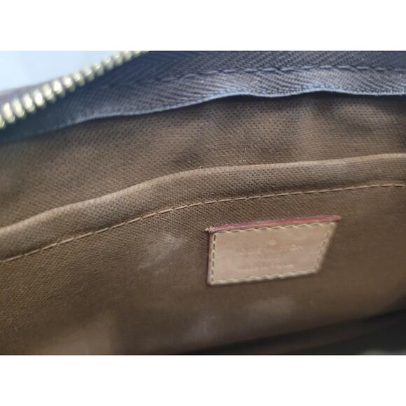 Louis Vuitton Multi Pochette Accessoires Crossbody Bag - Picture 8 of 10